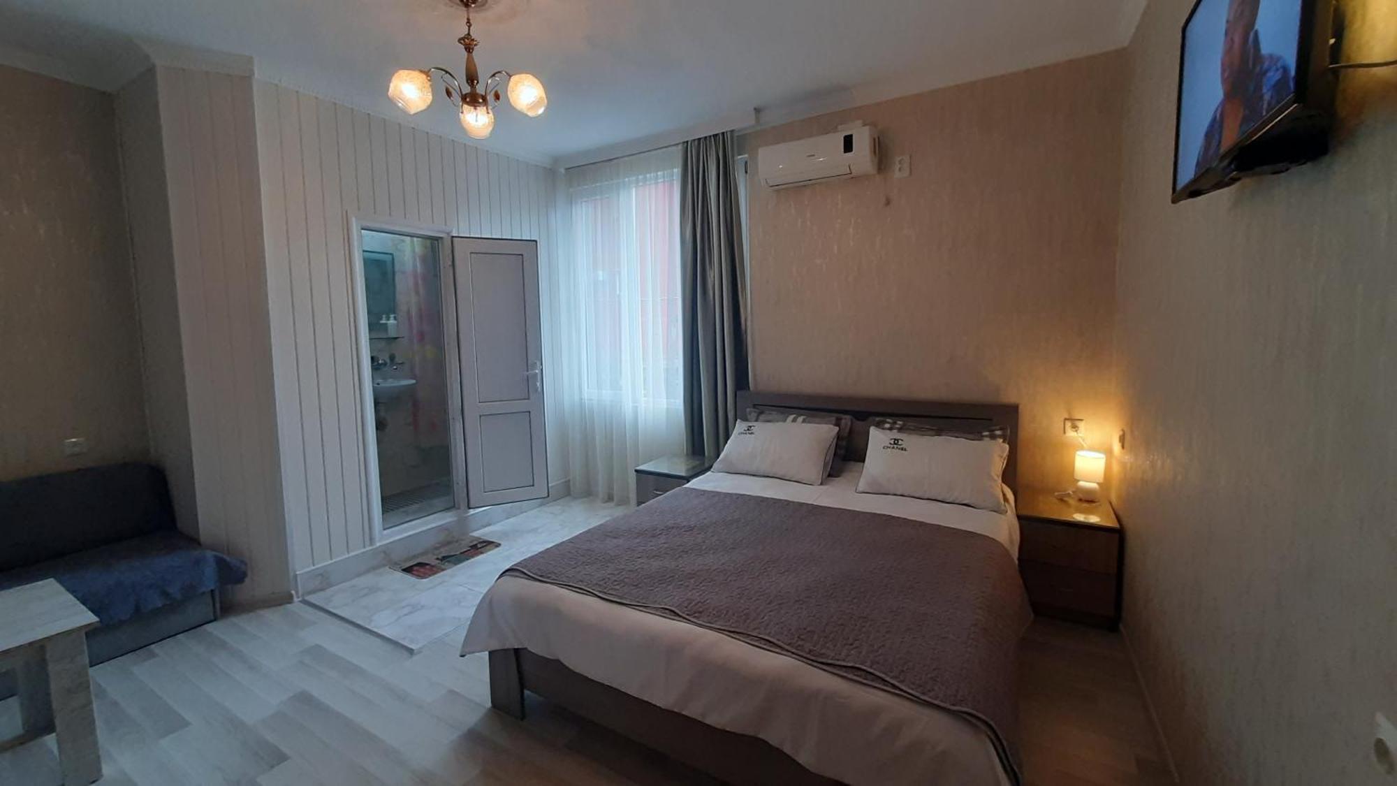 Guesthouse Next To Beach Batumi Eksteriør billede